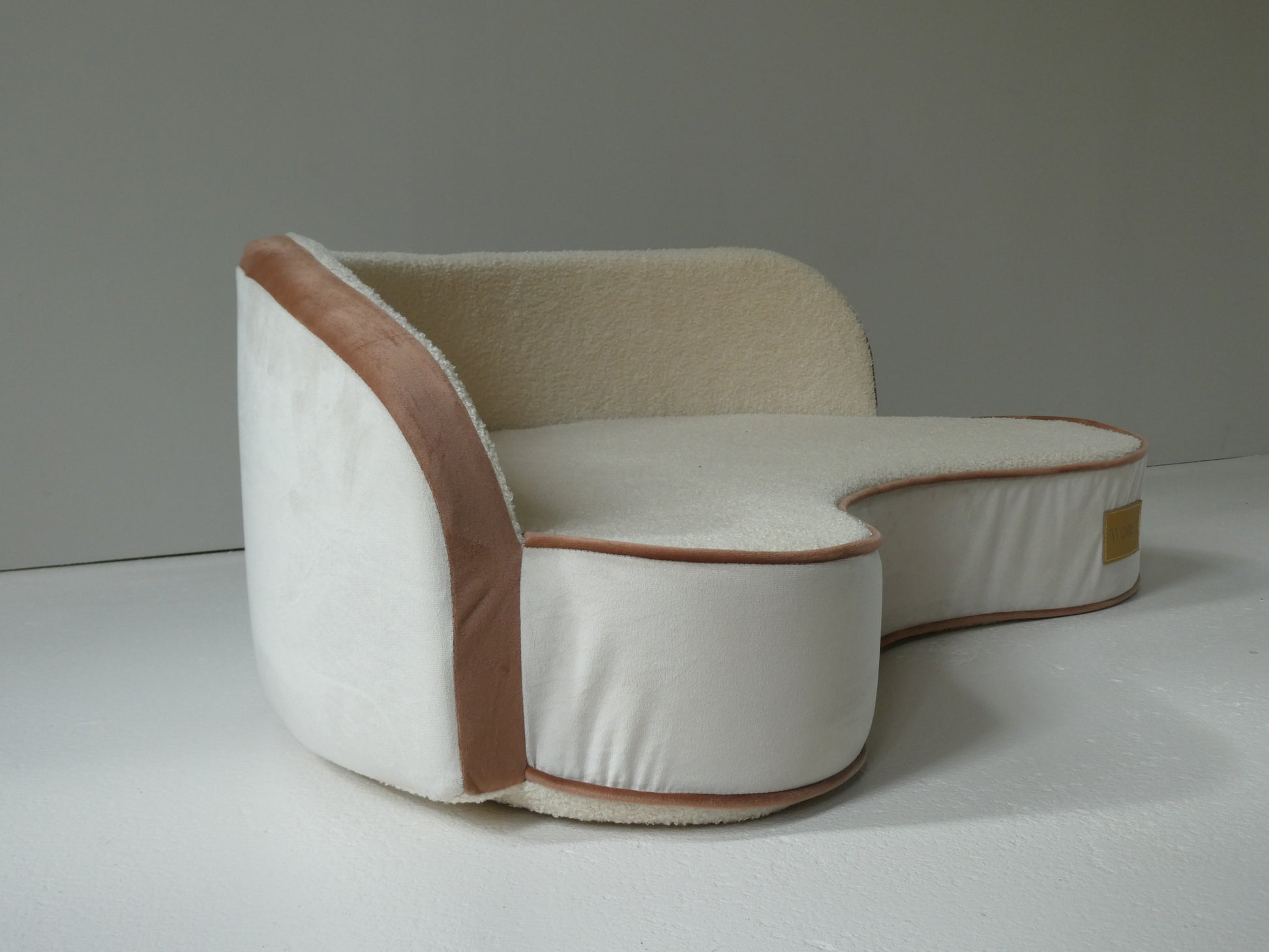 De Maisonette Hondenbank - Pre-order